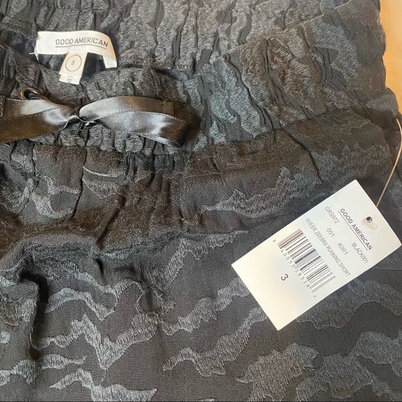 Good American Sheer Zebra Running short Sz 3/L - Picture 4 of 14